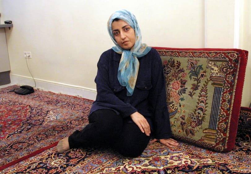 Éhségsztrájkba kezdett a börtönben a Nobel-békedíjas Nargesz Mohammadi