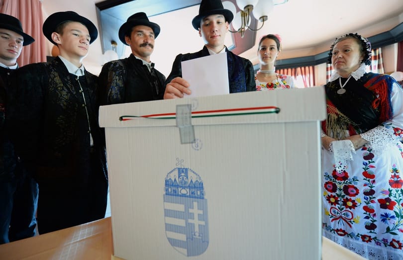 Csöbörből vödörbe?