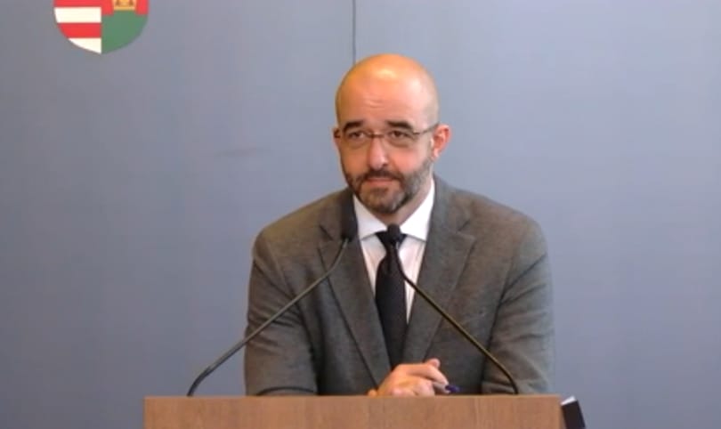 Kovács Zoltán most a Washington Postot osztotta ki CEU-ügyben