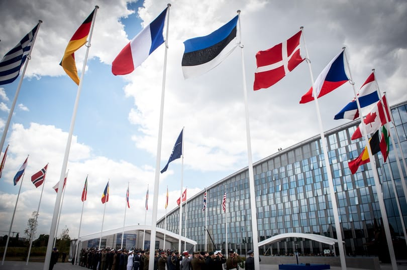 Görögország elsőként támogatta Észak-Makedónia NATO-csatlakozását