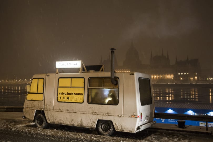 Szaunázott már kisbuszban a Rákóczi-hídnál?