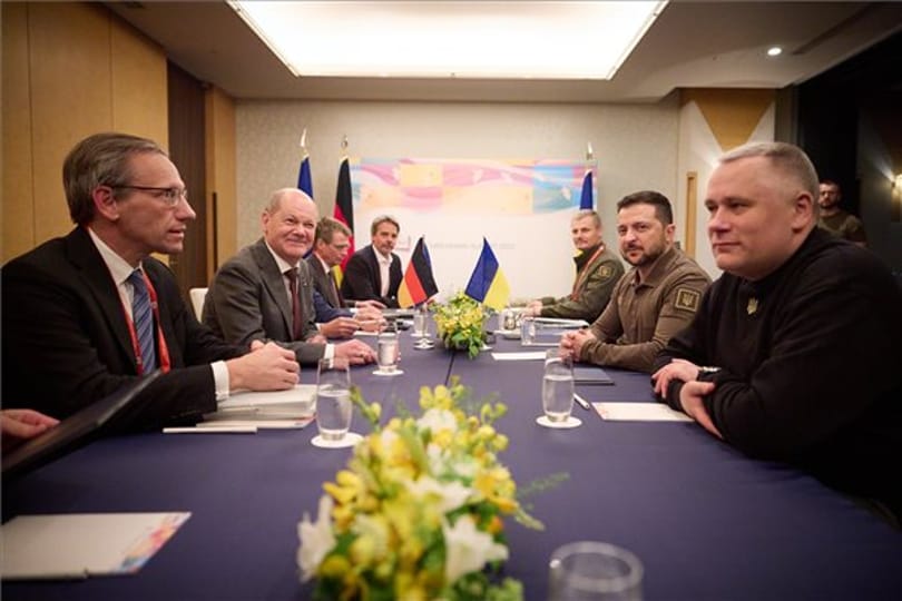 BBC: Zelenszkij uralja a G7-es csúcsot