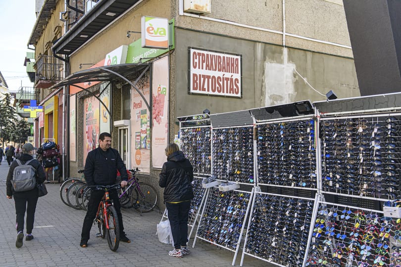 Hiába a háború, kevesebb nemzetpolitikai támogatás jutott a kárpátaljai magyaroknak