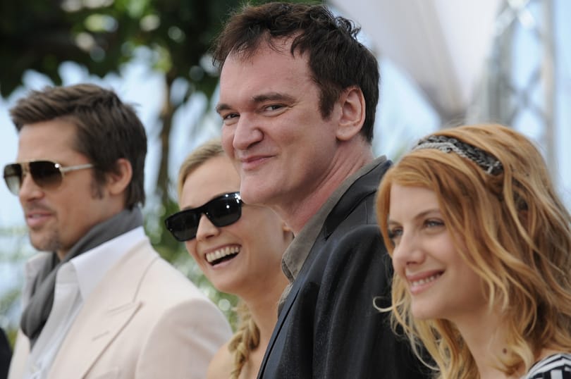 Tarantino örömlányokat keresett a Facebookon, rászálltak a feministák