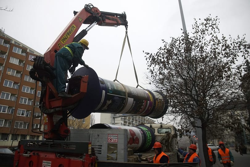 Simicskáék első fokon megnyerték a hirdetőoszlop-háború pert