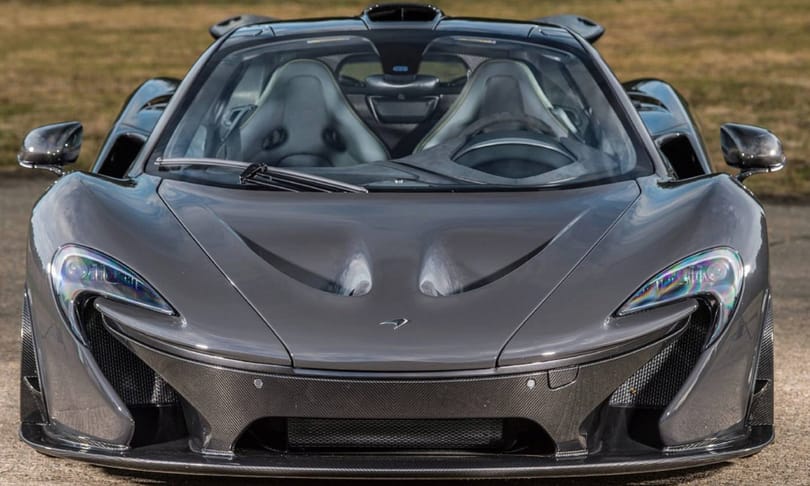 Tolatóradar: 1,3 milliárddal egy McLaren a legdrágább eladó autó itthon