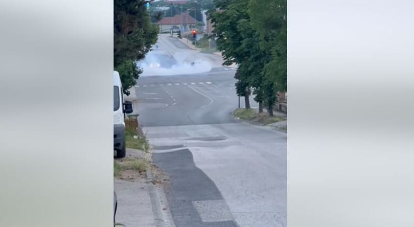 Féléves jogsibevonást ért ez az érdi gumifüstölés – videó