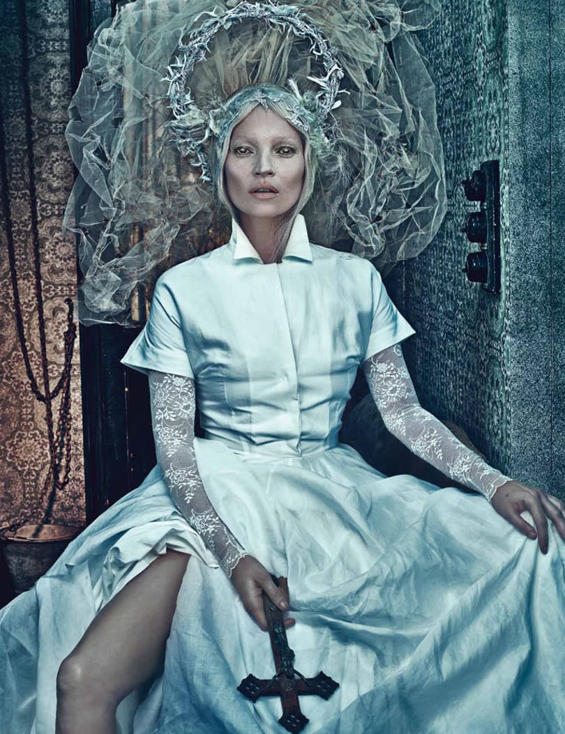Divatfotó deluxe: Kate Moss és az ördög