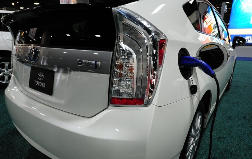 328 darab magyar hibrid Toyotát kell visszavinni