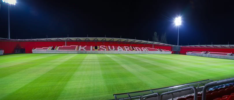 Több nézőt mondott be a meccsre Seszták Miklós focicsapata, mint amennyien beférnek a stadionba