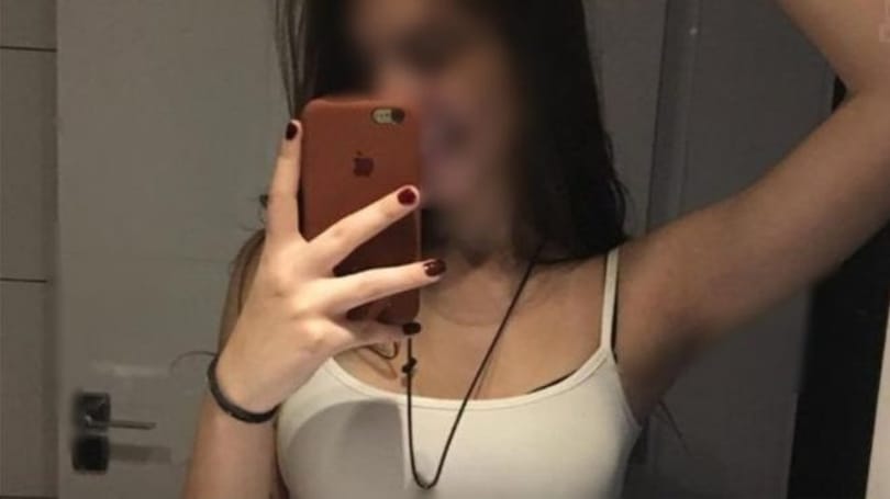 Csinos nők fotóival törték fel izraeli katonák mobiljait