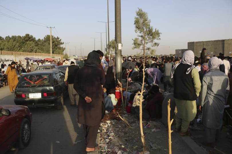 Washington Post: Erkölcsi katasztrófa, hogy Kabulban ezrek maradtak kiszolgáltatva a táliboknak