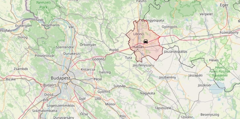 Felborult egy kamion az M3-ason, lezárták az autópályát