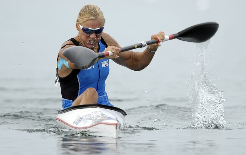 Visszavonult az olimpiai bajnok kajakos