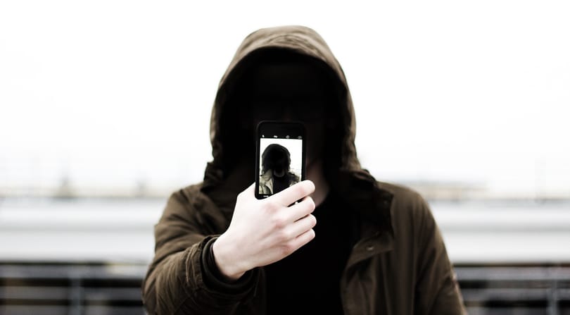 Szelfikórságban szenved? – Itt a tudományos magyarázat