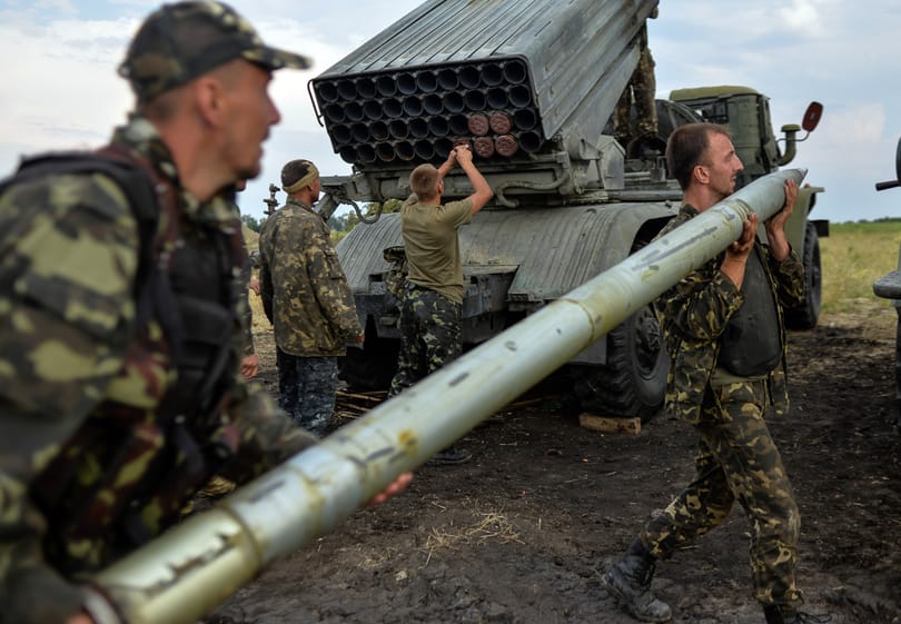 Beismerés: Ukrajna kap fegyvereket a NATO-ból