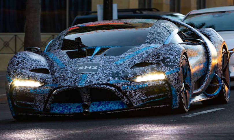 Hollywoodban korzózott az 5 perc alatt feltölthető villanymotoros hiperautó