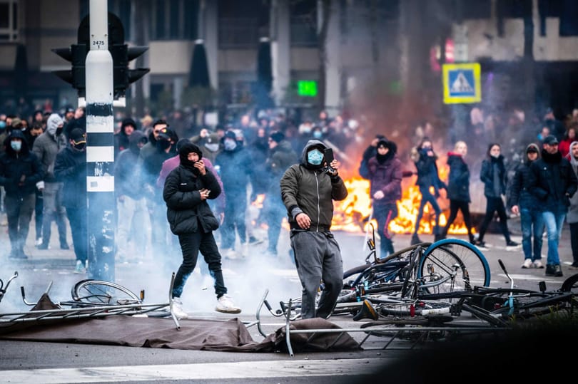 Salamon Eszter: A képviseleti demokrácia válsága – Hollandia választ