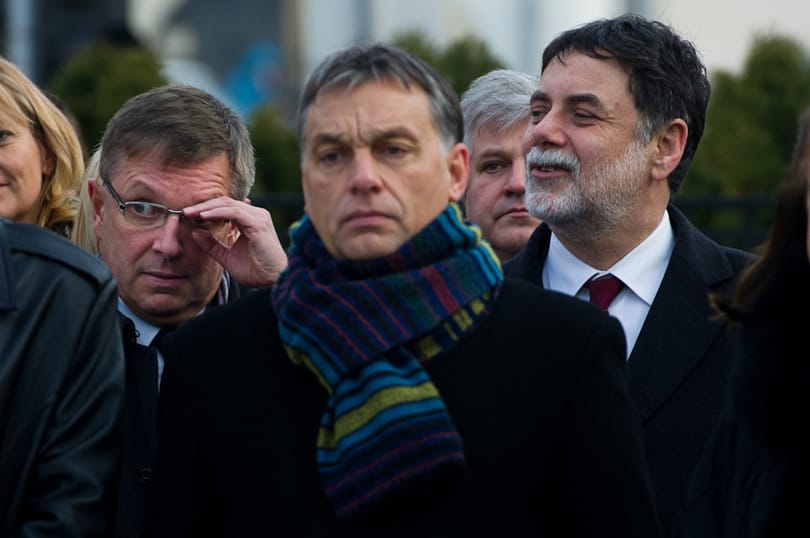 Hermetikusan elzárt ülést tart a kormány Sopronban