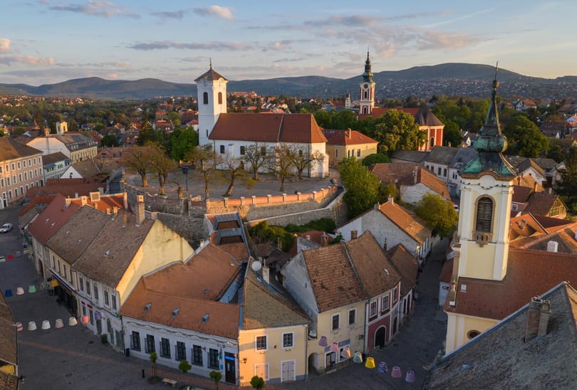 Szentendre helyi médiájára csaptak le Rákay Philip volt üzlettársai
