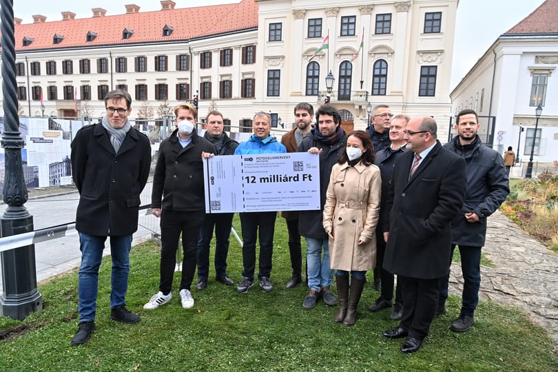 Karácsony benyújtotta a számlát Orbán kordonjának