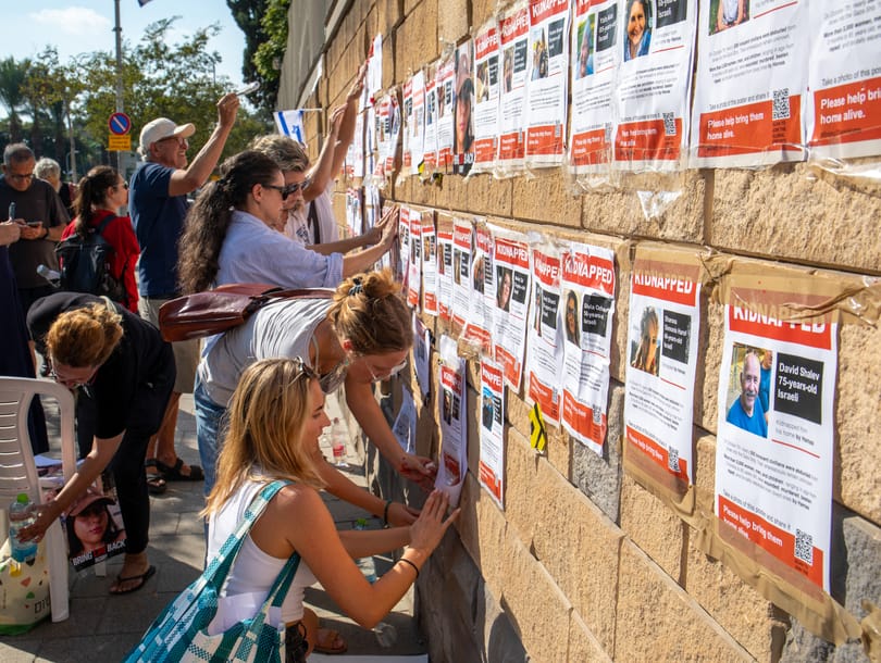 Családjával együtt rabolták el a Gázában fogva tartott egyik magyart, a külügy mozgástere szűkös