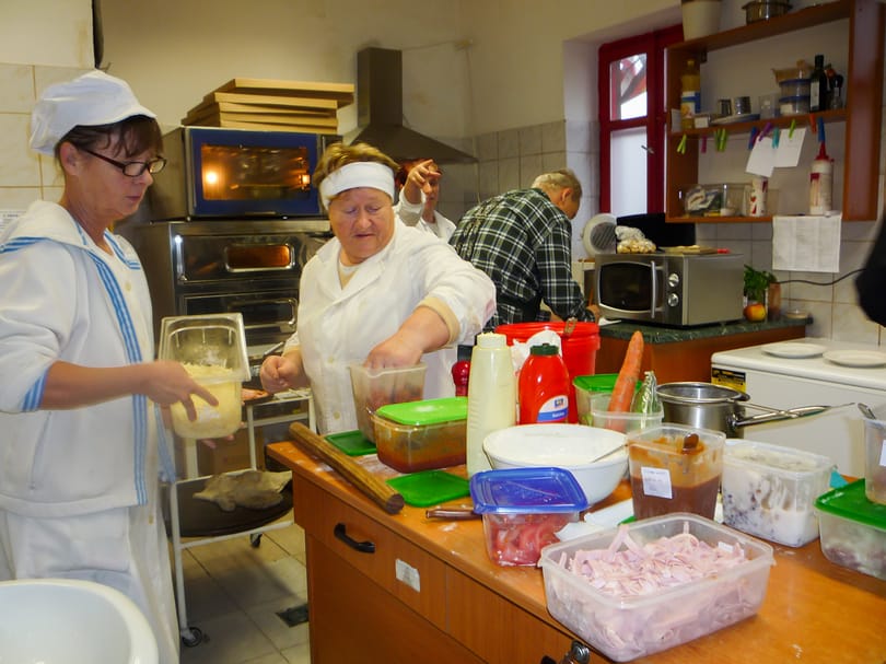 Megmenthetik a falut, megmenthetik magukat a másutt út széli munkára hajtott közmunkások
