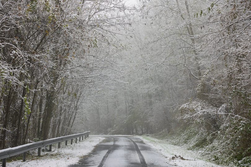 Havazás, ónos eső váltja az esőt 