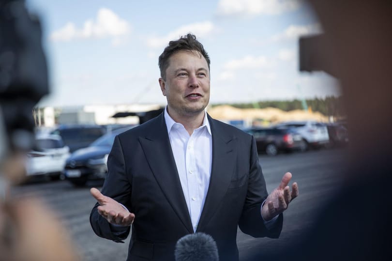 „A pokolba vele” – meggondolta magát Elon Musk, és továbbra is fizeti Ukrajnának a Starlink-netet