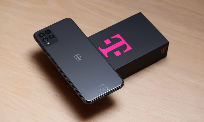Ilyen mobil még nem volt: a Telekom új telefonján egyáltalán nincsenek alkalmazások, és mégis mindent tudhat