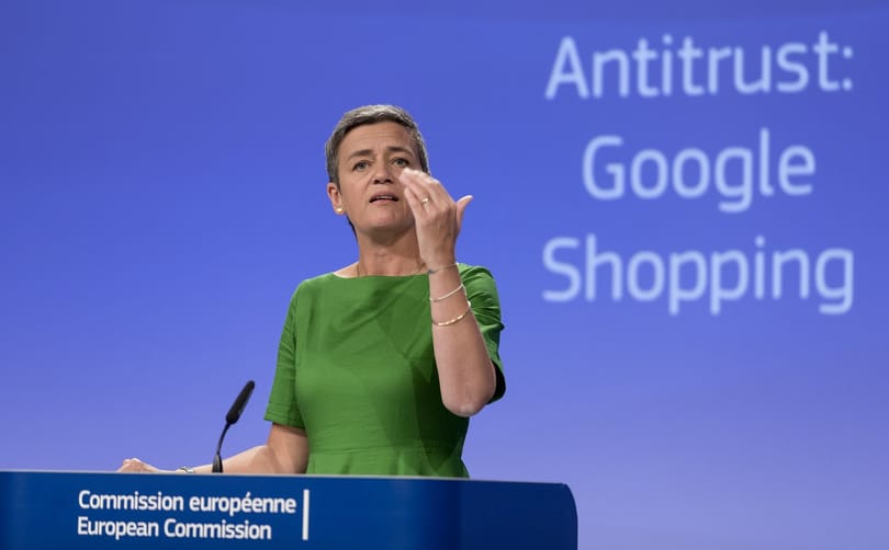 Ki ez a „gyenge nő”, aki nekiment a Google-nak?