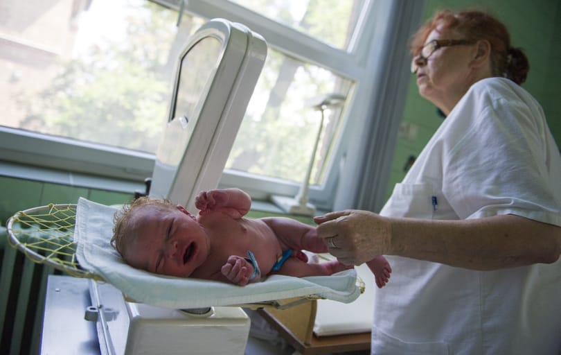 Háromból egy terhesség művi abortusszal végződik Magyarországon