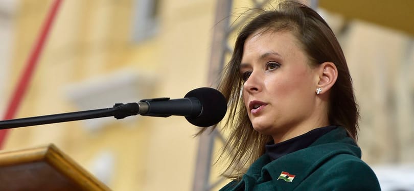 Dúró Dóra: Kész vagyok visszaadni a mandátumomat