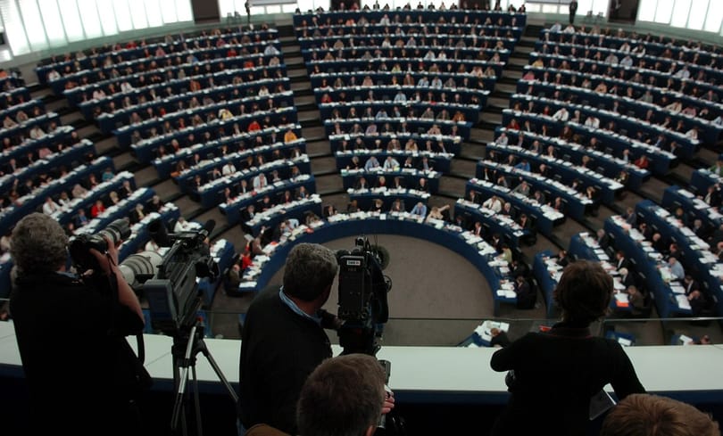 Délre kiderülhet, bünteti vagy figyelmezteti Magyarországot az EU