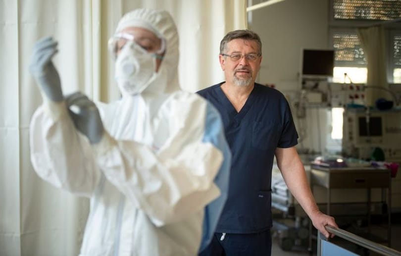 Lélegeztetőgépből nem lesz hiány, intenzívosztályos orvosból viszont kevés lehet