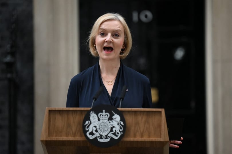 Liz Truss is megkaphatja a volt miniszterelnököknek járó juttatást, pedig csak 44 napig volt kormányfő