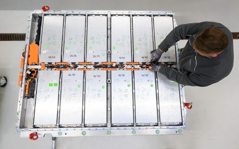 Jelentősen nőhet az elektromos autók hatótávolsága, itt az új szuperakkumulátor
