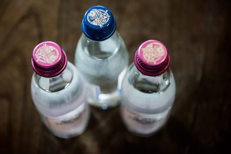Magyaros furfang vagy mesés kincs? Eladjuk a csapvizet – jó drágán
