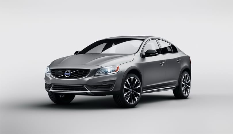 Ilyen se volt még: terepezős szedánt mutat be a Volvo