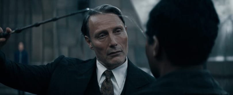 Végre láthatjuk Mads Mikkelsent Grindelwaldként