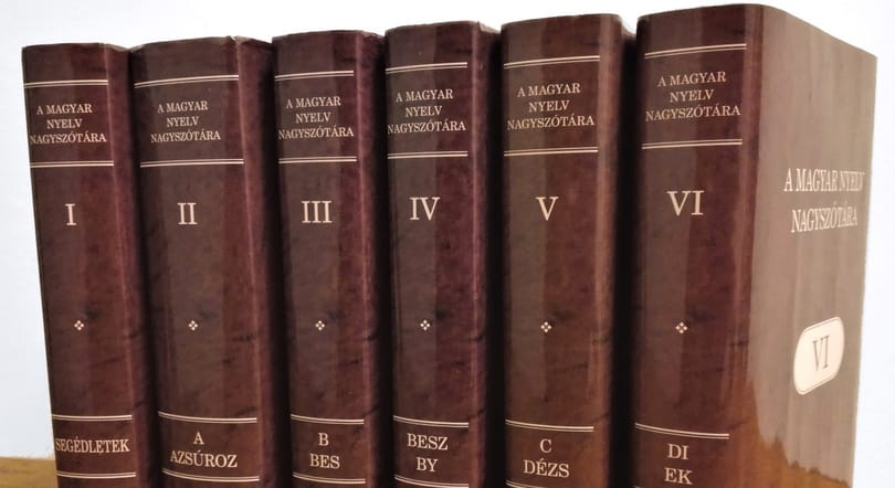 30 ezerbe kerül, de a neten ingyen van: online is kereshet a magyar nyelv nagyszótárában