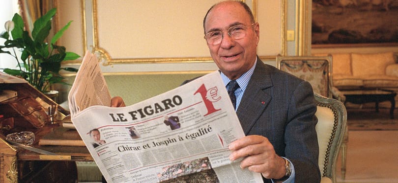 Adócsalási perére készülve, irodájában hunyt el a 93 éves legendás laptulajdonos és fegyvergyáros