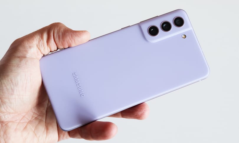A Samsung telefonok új üzemmódot kapnak, ami elrejti a képeket a szerelők elől