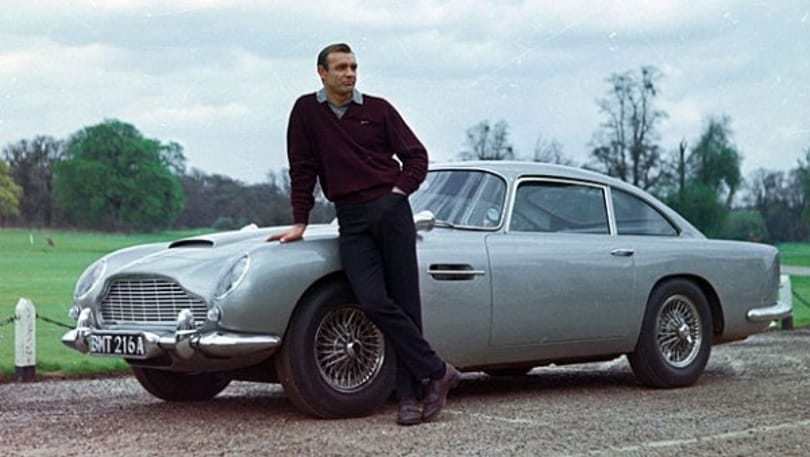James Bond legjobb járgányai egy kiállításon