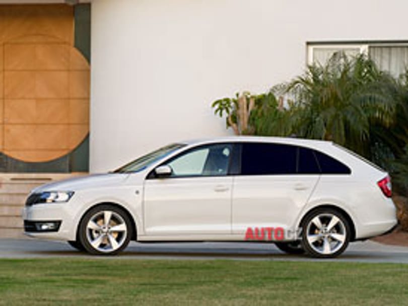 Kombiszerű kompakt is lesz a Skoda Rapidból