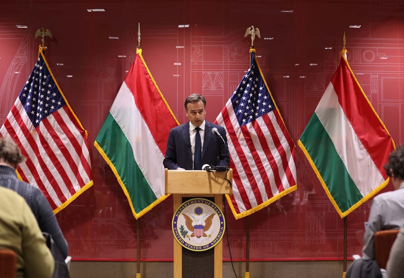 Süddeutsche Zeitung-kommentár: Mélyponton Budapest és Washington viszonya