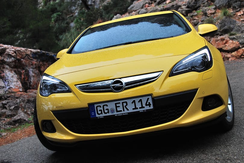 Vezettük az Opel új kupéját