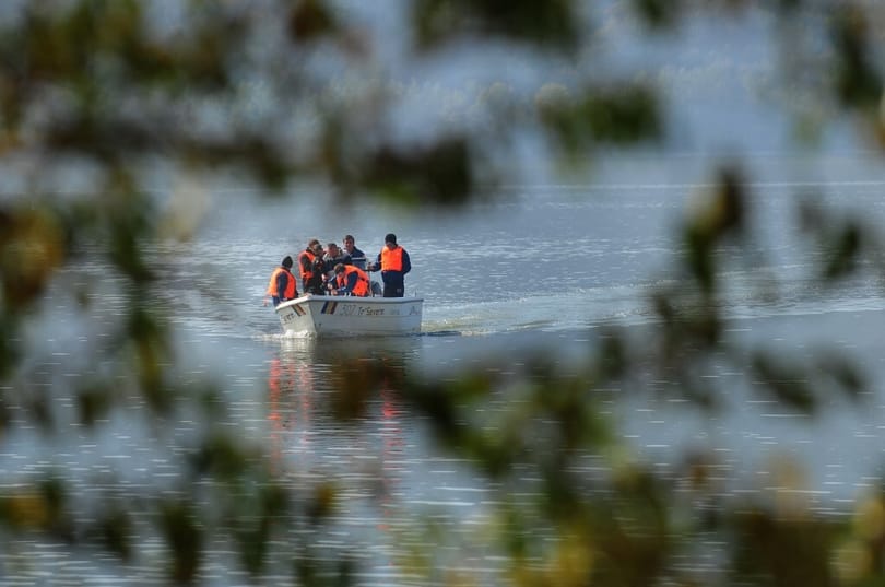 Felborult egy turistahajó a Duna-deltában