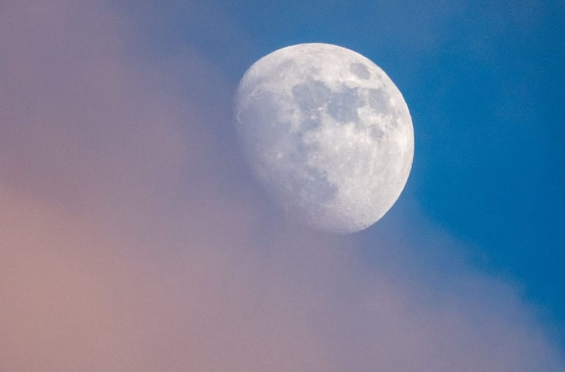 Nem kizárt, hogy a Holdon valamikor élet lehetett