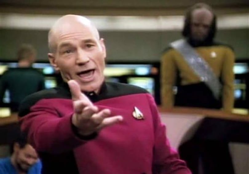 A kutatók sem értik, de valamiért jobban számol a mesterséges intelligencia, ha Star Trekben szereplő kapitánynak hiszi magát